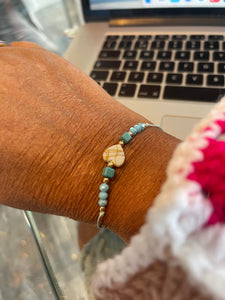 Armband hart met facetkralen turquoise