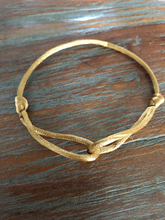 Afbeelding in Gallery-weergave laden, Satijnkoord armbandje Goudkleur